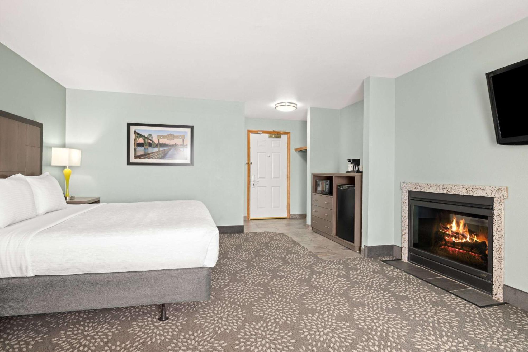 La Quinta By Wyndham Newport Hotel Exterior foto